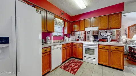3305 Appleshaw Court Jacksonville FL 32225