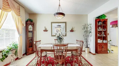 3305 Appleshaw Court Jacksonville FL 32225