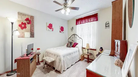3305 Appleshaw Court Jacksonville FL 32225