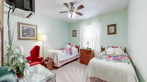 3305 Appleshaw Court Jacksonville FL 32225