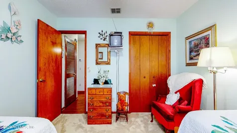 3305 Appleshaw Court Jacksonville FL 32225