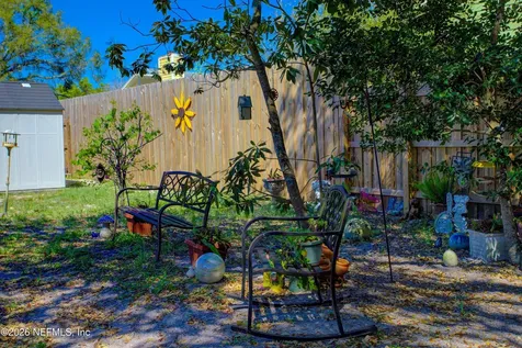 3305 Appleshaw Court Jacksonville FL 32225