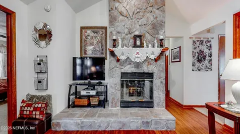 3305 Appleshaw Court Jacksonville FL 32225