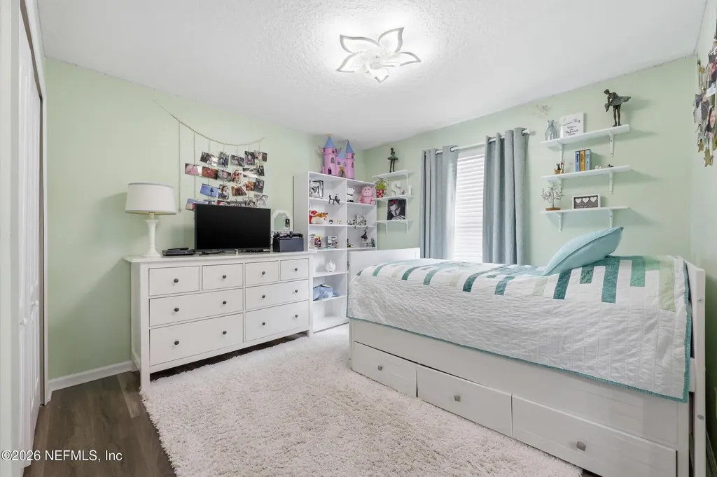 220 W Silverthorn Lane Ponte Vedra FL 32081