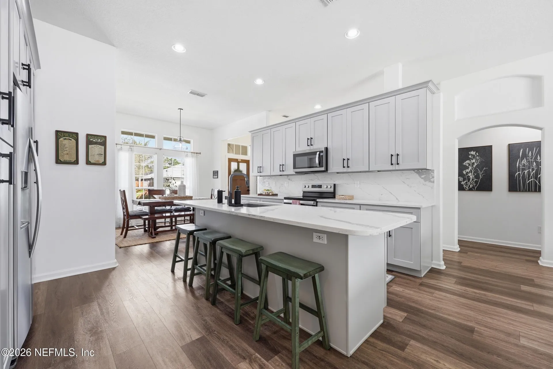 220 W Silverthorn Lane Ponte Vedra FL 32081