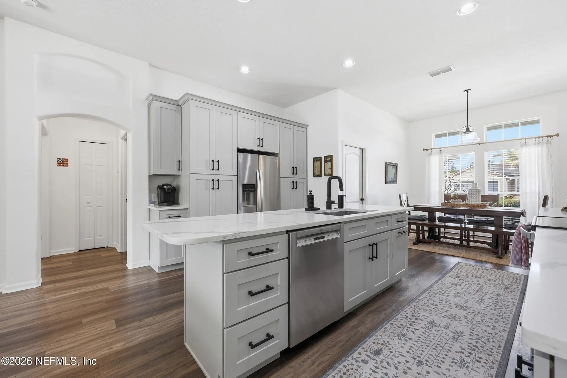 220 W Silverthorn Lane Ponte Vedra FL 32081