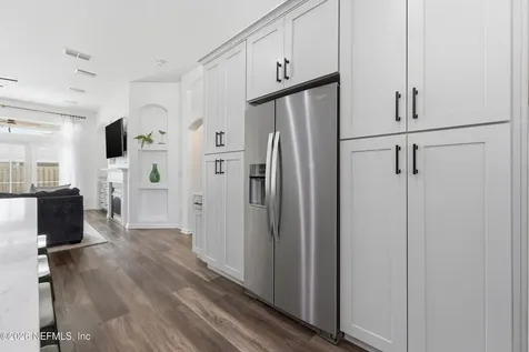 220 W Silverthorn Lane Ponte Vedra FL 32081