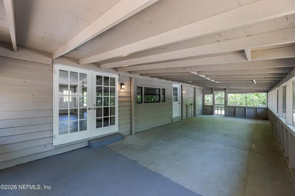 7942 Mulhall Drive Jacksonville FL 32216