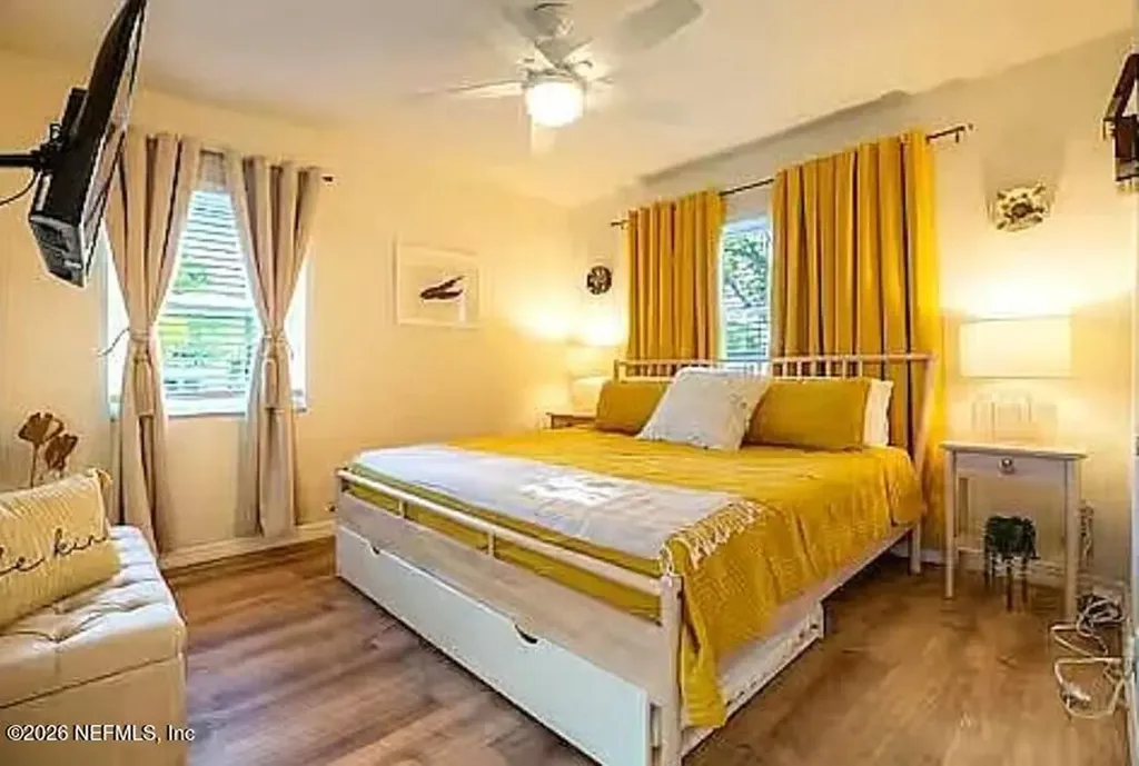 3909 W Tyson Avenue Tampa FL 33611