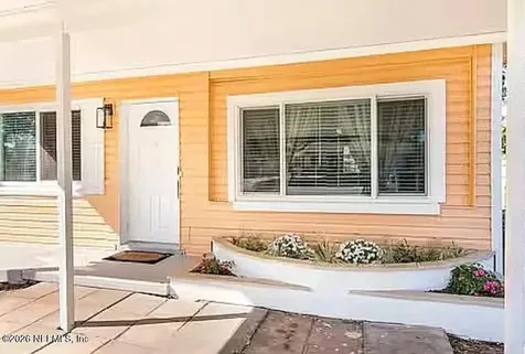 3909 W Tyson Avenue Tampa FL 33611