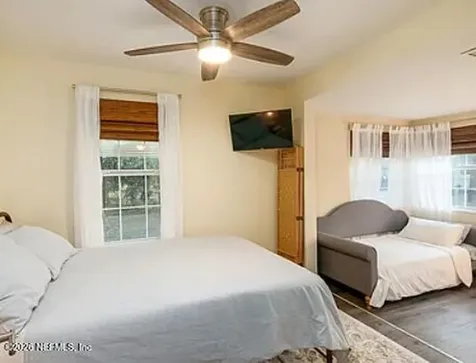6453 Wayne Street St. Petersburg FL 33702