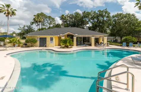1800 The Greens Way Jacksonville Beach FL 32250