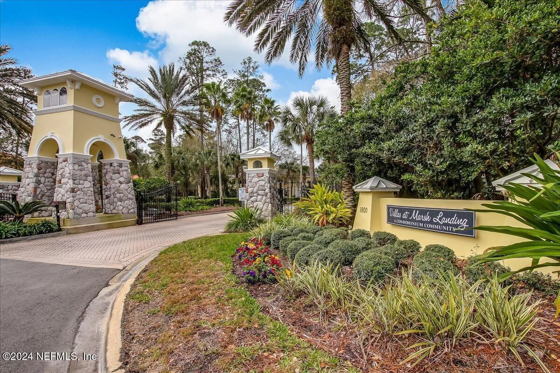 1800 The Greens Way Jacksonville Beach FL 32250