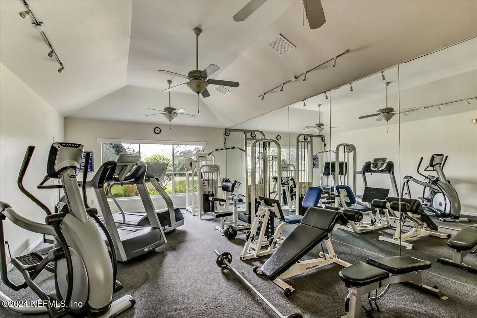 1800 The Greens Way Jacksonville Beach FL 32250