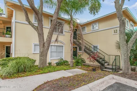 1800 The Greens Way Jacksonville Beach FL 32250