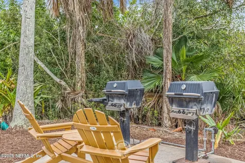 1800 The Greens Way Jacksonville Beach FL 32250