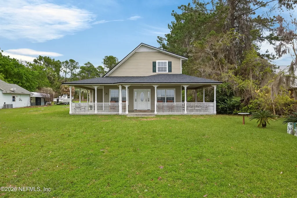 209 Beach Drive Florahome FL 32140