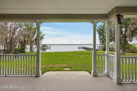 209 Beach Drive Florahome FL 32140