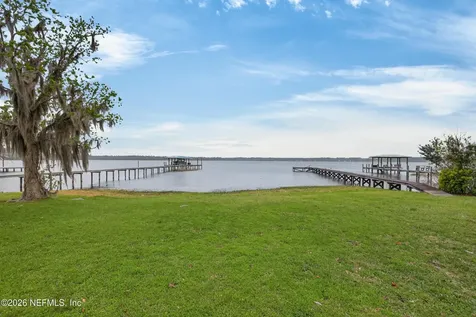 209 Beach Drive Florahome FL 32140