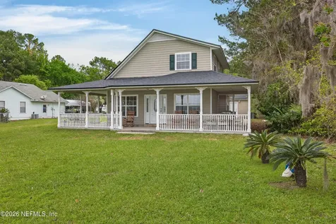 209 Beach Drive Florahome FL 32140