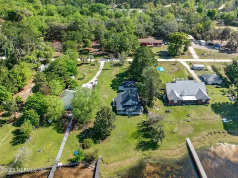 209 Beach Drive Florahome FL 32140