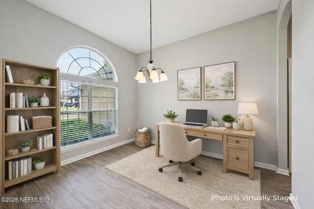 12511 Wages Way E Jacksonville FL 32218