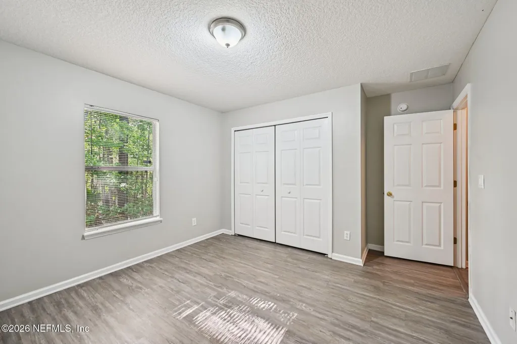 12511 Wages Way E Jacksonville FL 32218