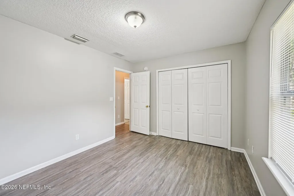 12511 Wages Way E Jacksonville FL 32218