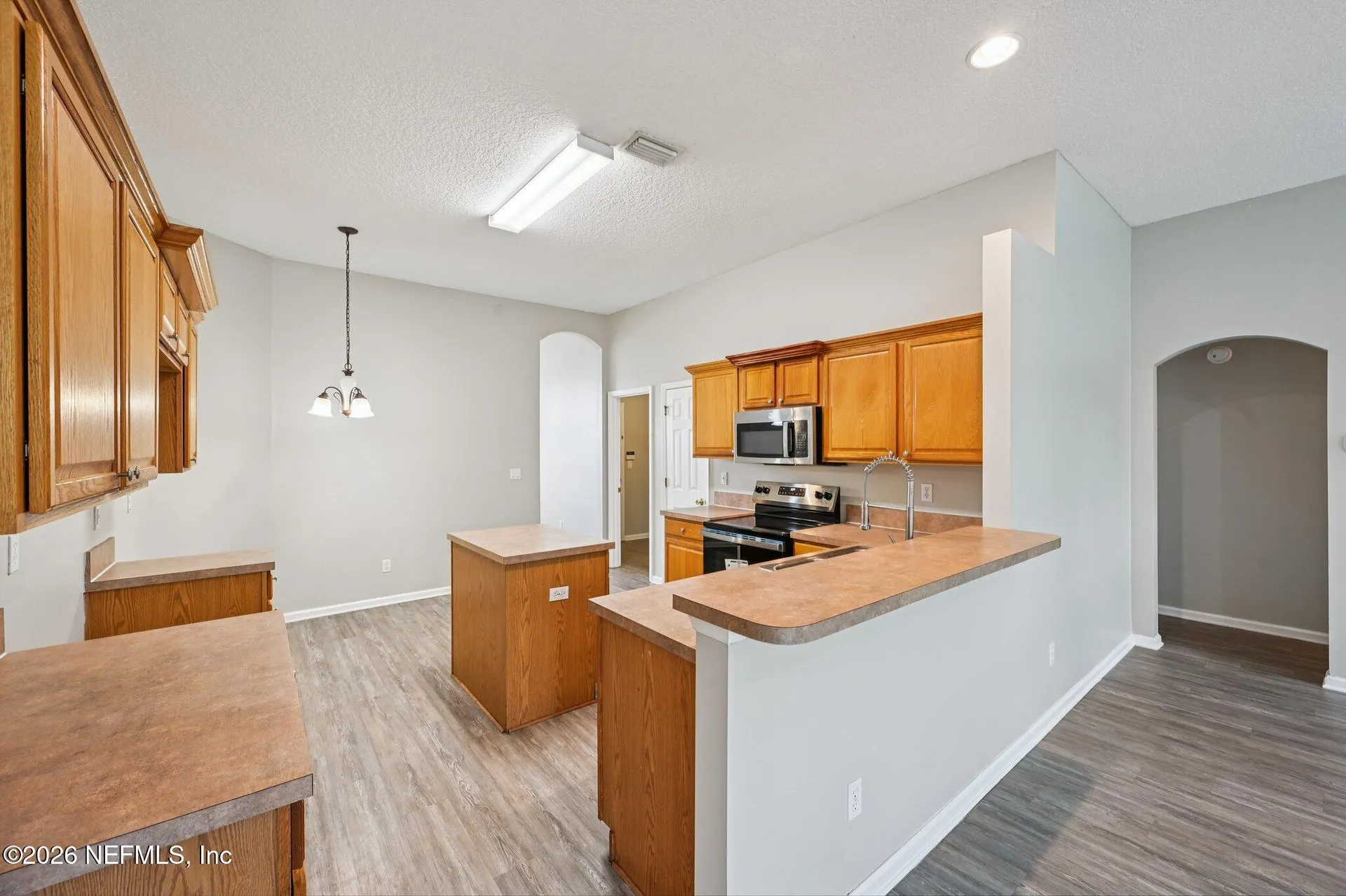 12511 Wages Way E Jacksonville FL 32218