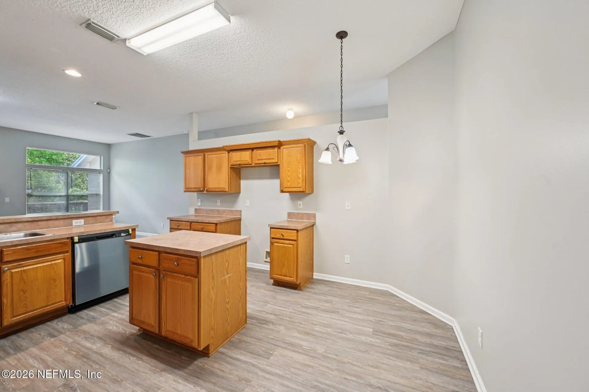 12511 Wages Way E Jacksonville FL 32218