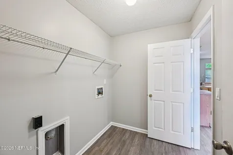 12511 Wages Way E Jacksonville FL 32218