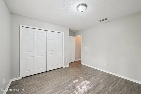 12511 Wages Way E Jacksonville FL 32218