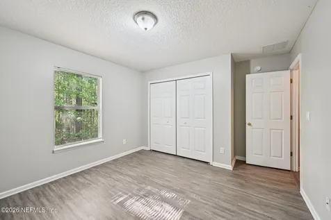 12511 Wages Way E Jacksonville FL 32218