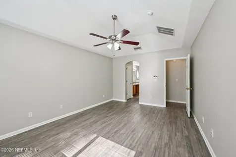 12511 Wages Way E Jacksonville FL 32218