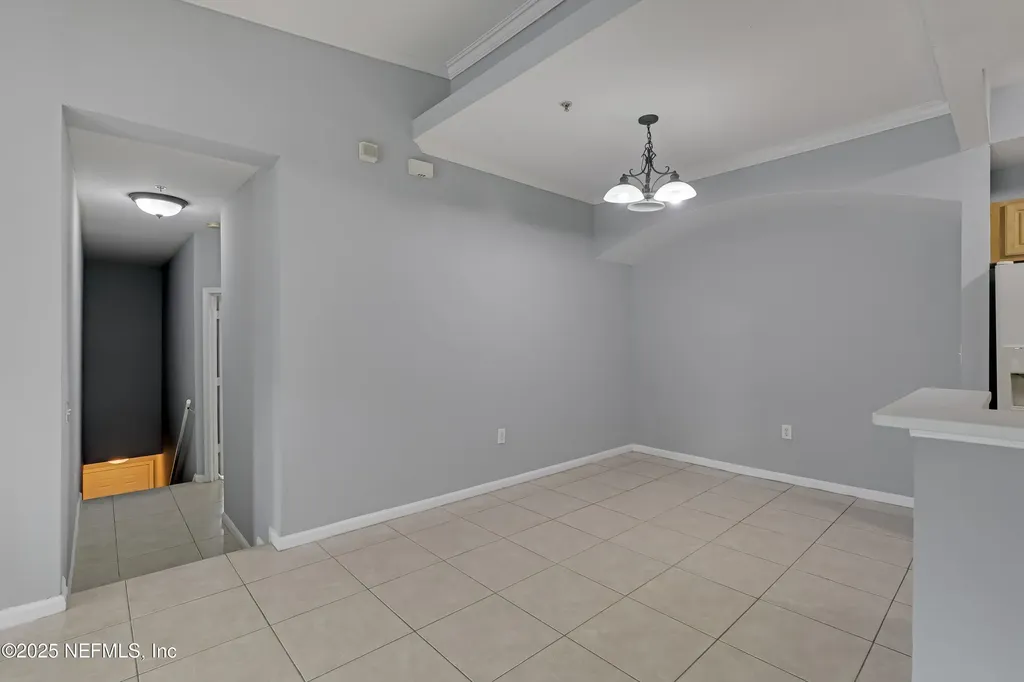 10075 Gate Parkway N Jacksonville FL 32246