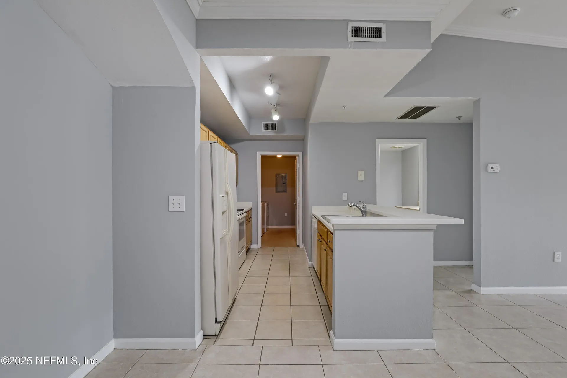 10075 Gate Parkway N Jacksonville FL 32246