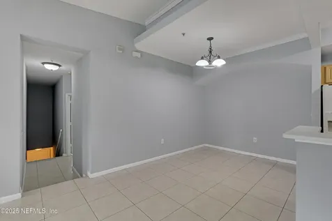 10075 Gate Parkway N Jacksonville FL 32246