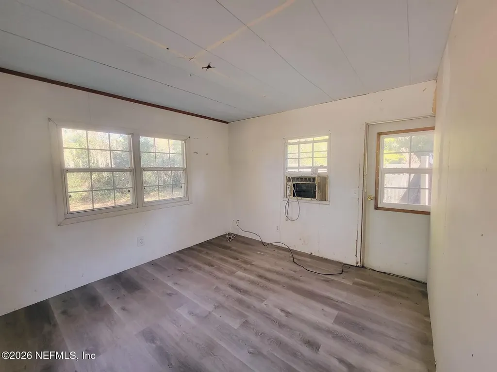 372 NW Divider Terrace Lake City FL 32055