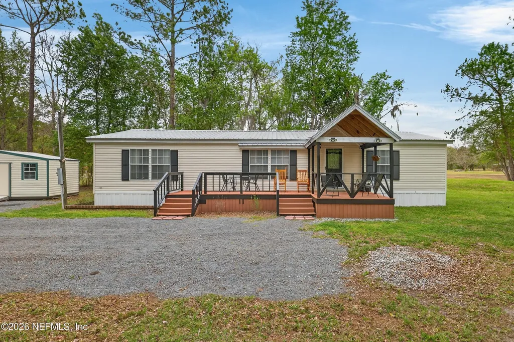 2858 NW 233rd Street Lawtey FL 32058