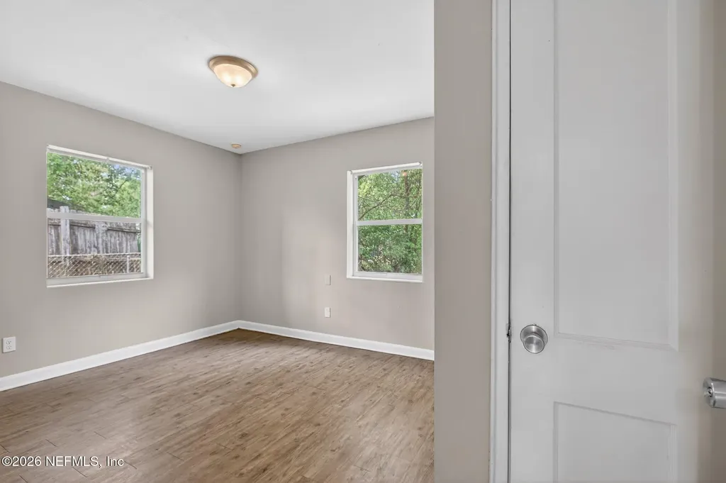 247 W 45th Street Jacksonville FL 32208