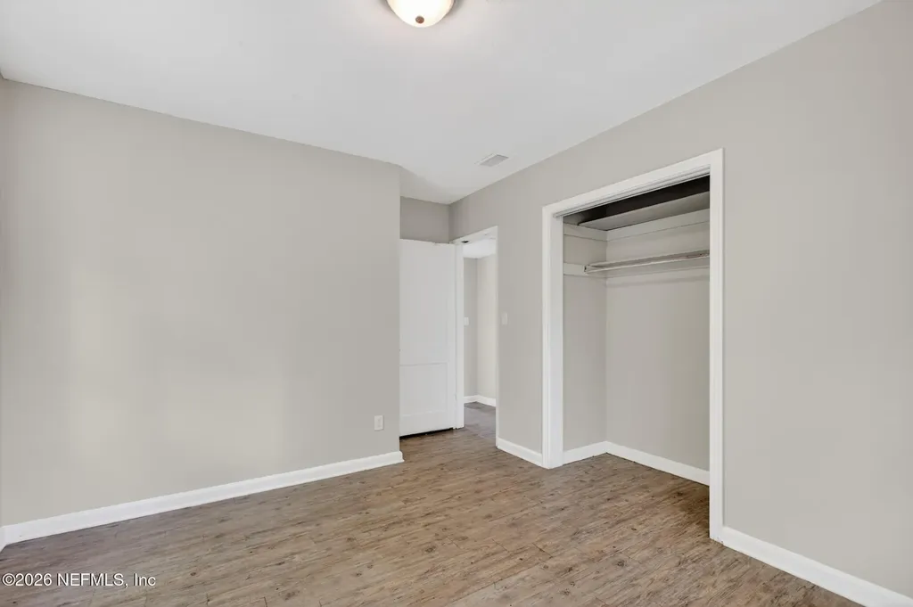 247 W 45th Street Jacksonville FL 32208
