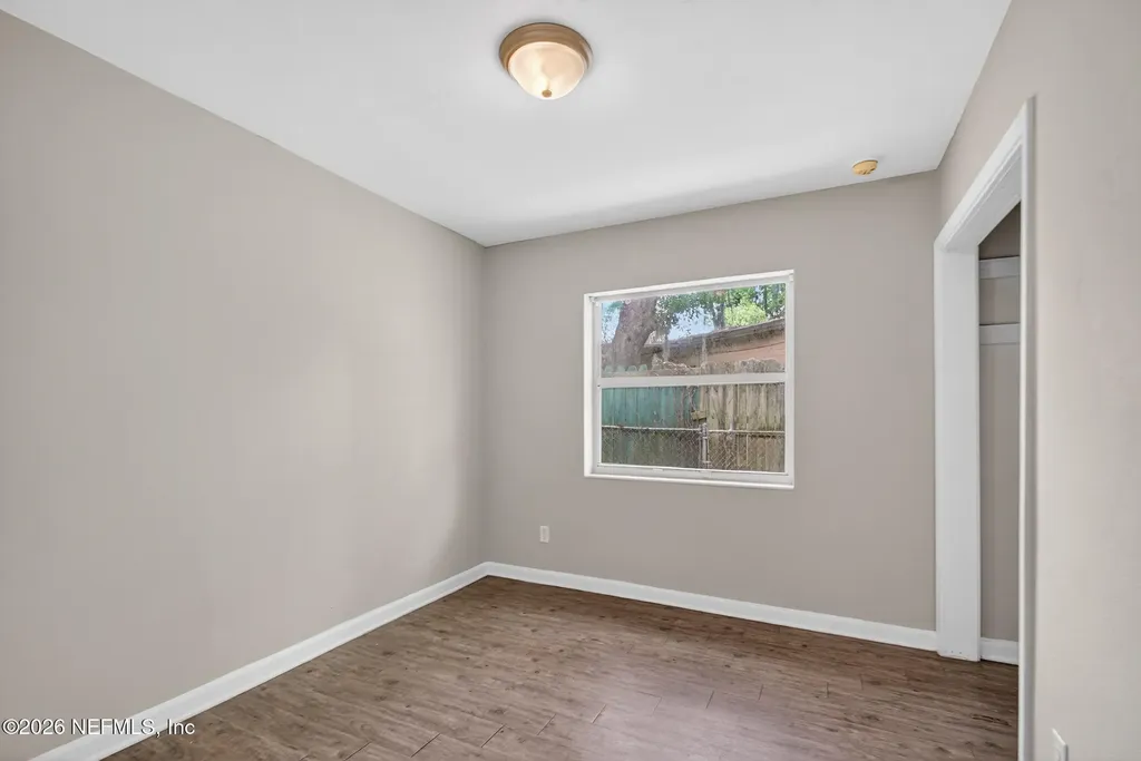 247 W 45th Street Jacksonville FL 32208