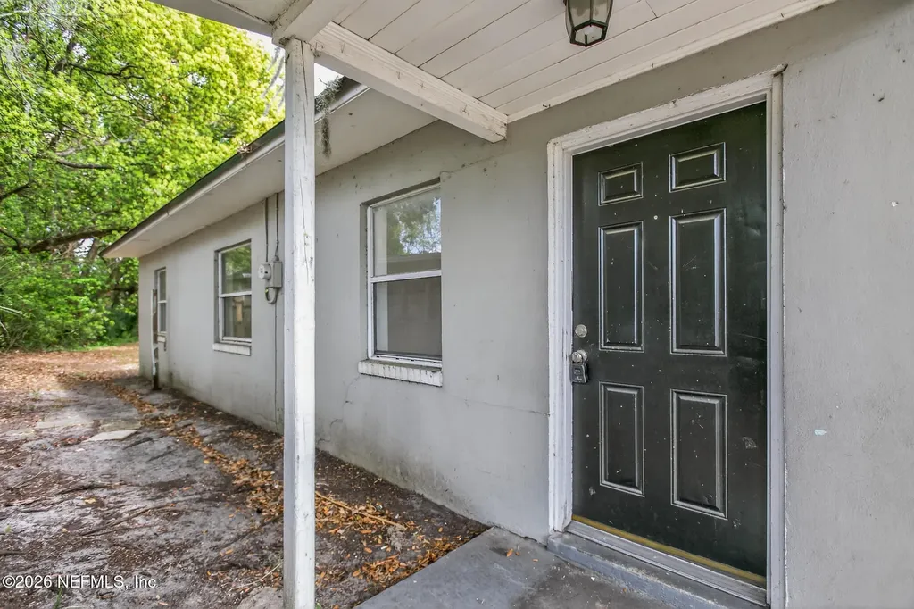 247 W 45th Street Jacksonville FL 32208