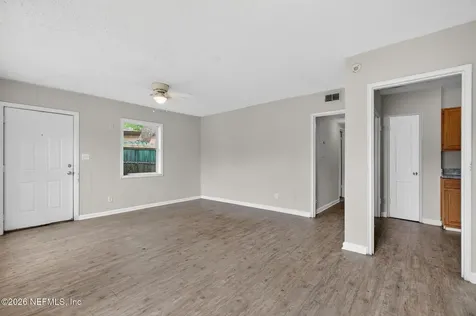 247 W 45th Street Jacksonville FL 32208