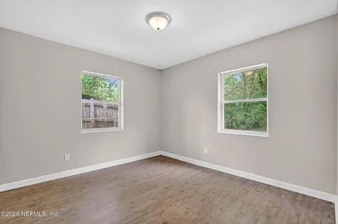 247 W 45th Street Jacksonville FL 32208