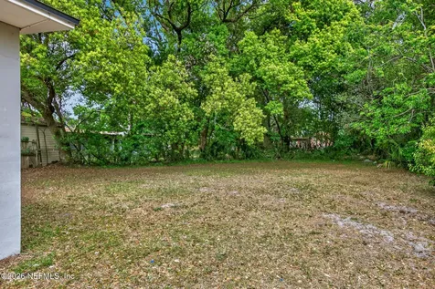 247 W 45th Street Jacksonville FL 32208