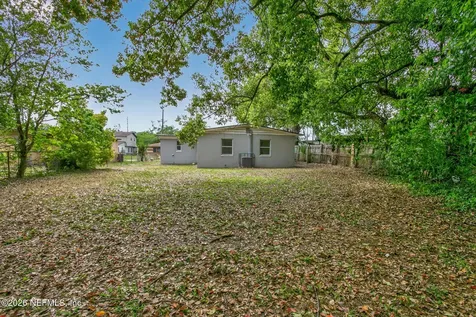 247 W 45th Street Jacksonville FL 32208