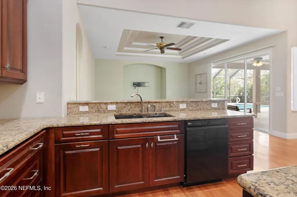 15 Old Oak Drive N Palm Coast FL 32137