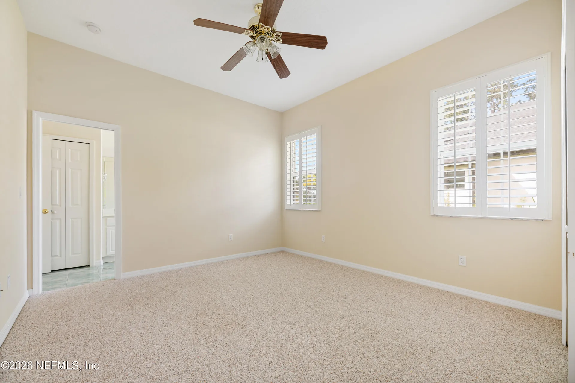15 Old Oak Drive N Palm Coast FL 32137