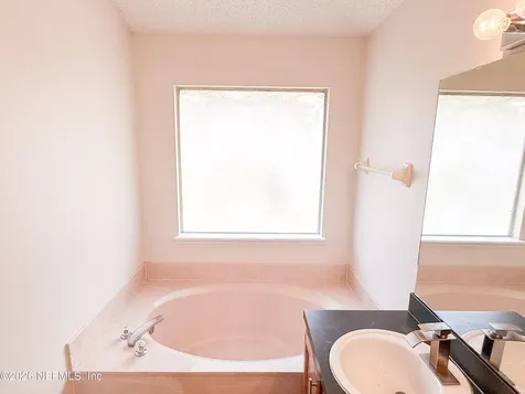 6112 Winding Bridge Drive Jacksonville FL 32277